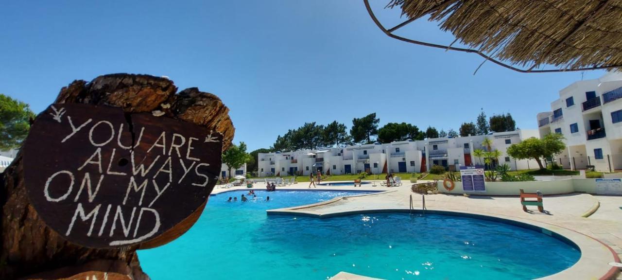 Alvor Balcony With Pool By Homing Appartamento